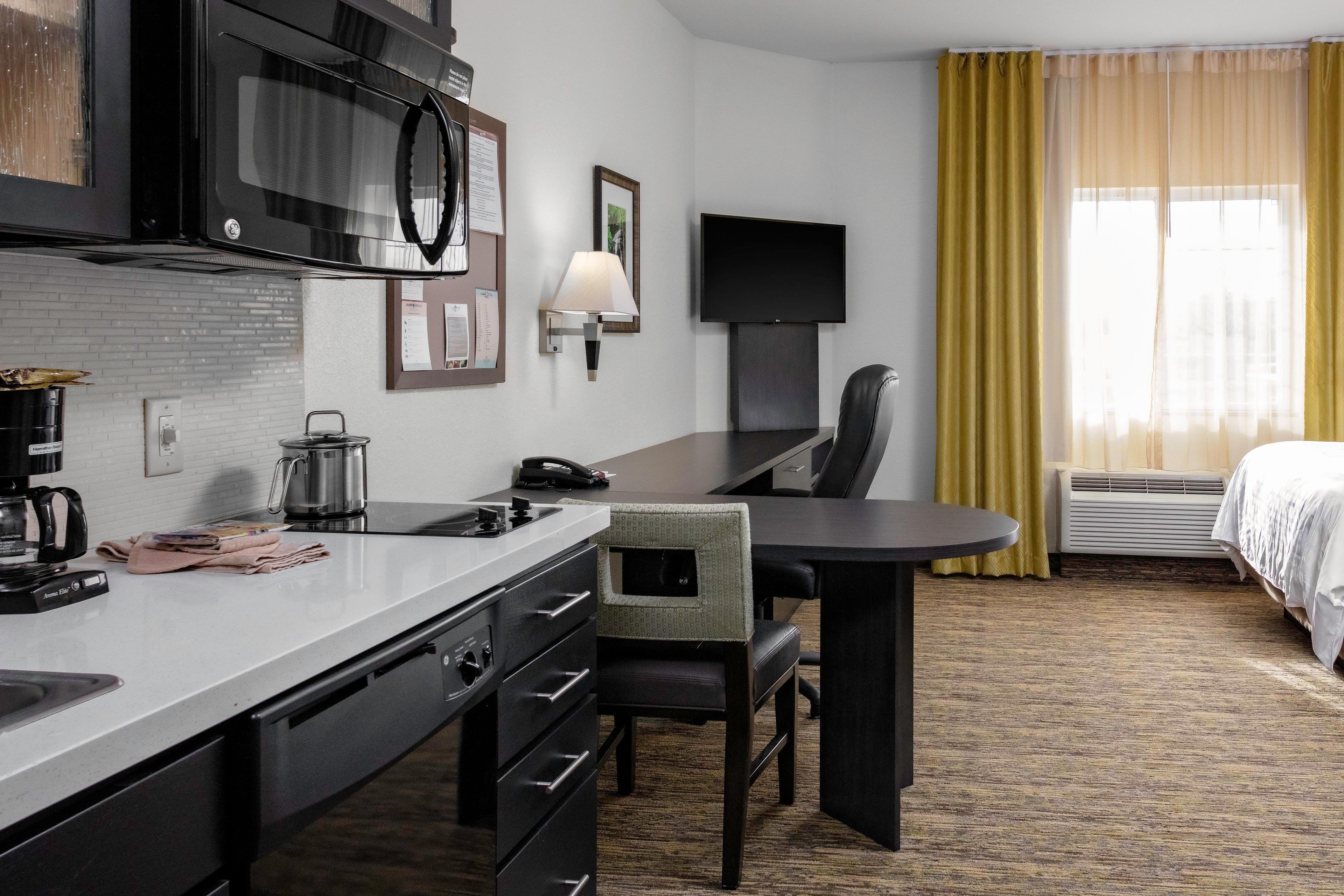 Candlewood By Ihg Warner Robins